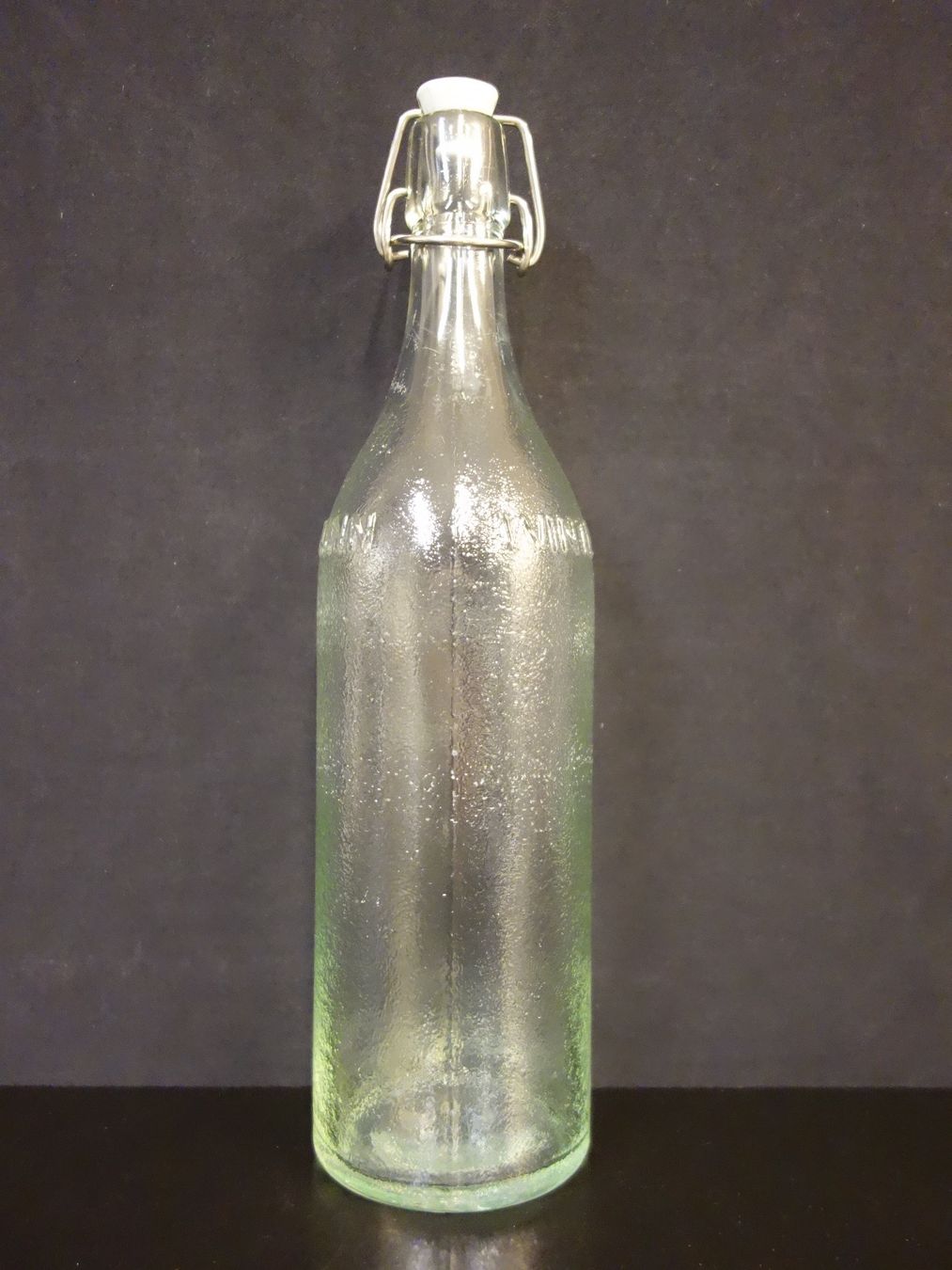Bicchieri, Caraffe & Bottiglie: schöne alte Flasche WIDMANN WINTERTHUR 1954 – Usato da Kerzers venduto da Flaschenposten