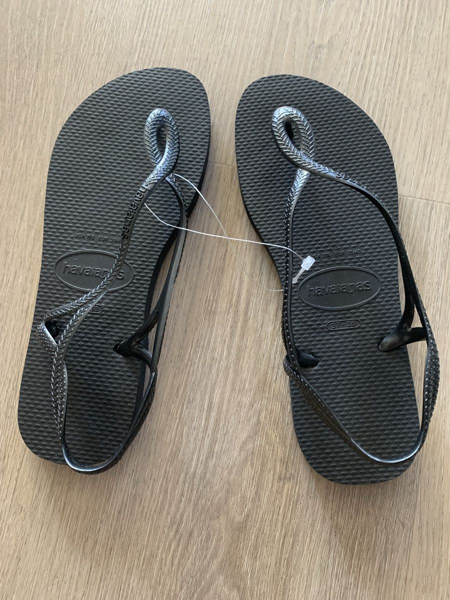 Havaianas Damenschuhe: Sandales Havaianas neuves pointures 37 – Neu und originalverpackt aus Gland von TallyEva