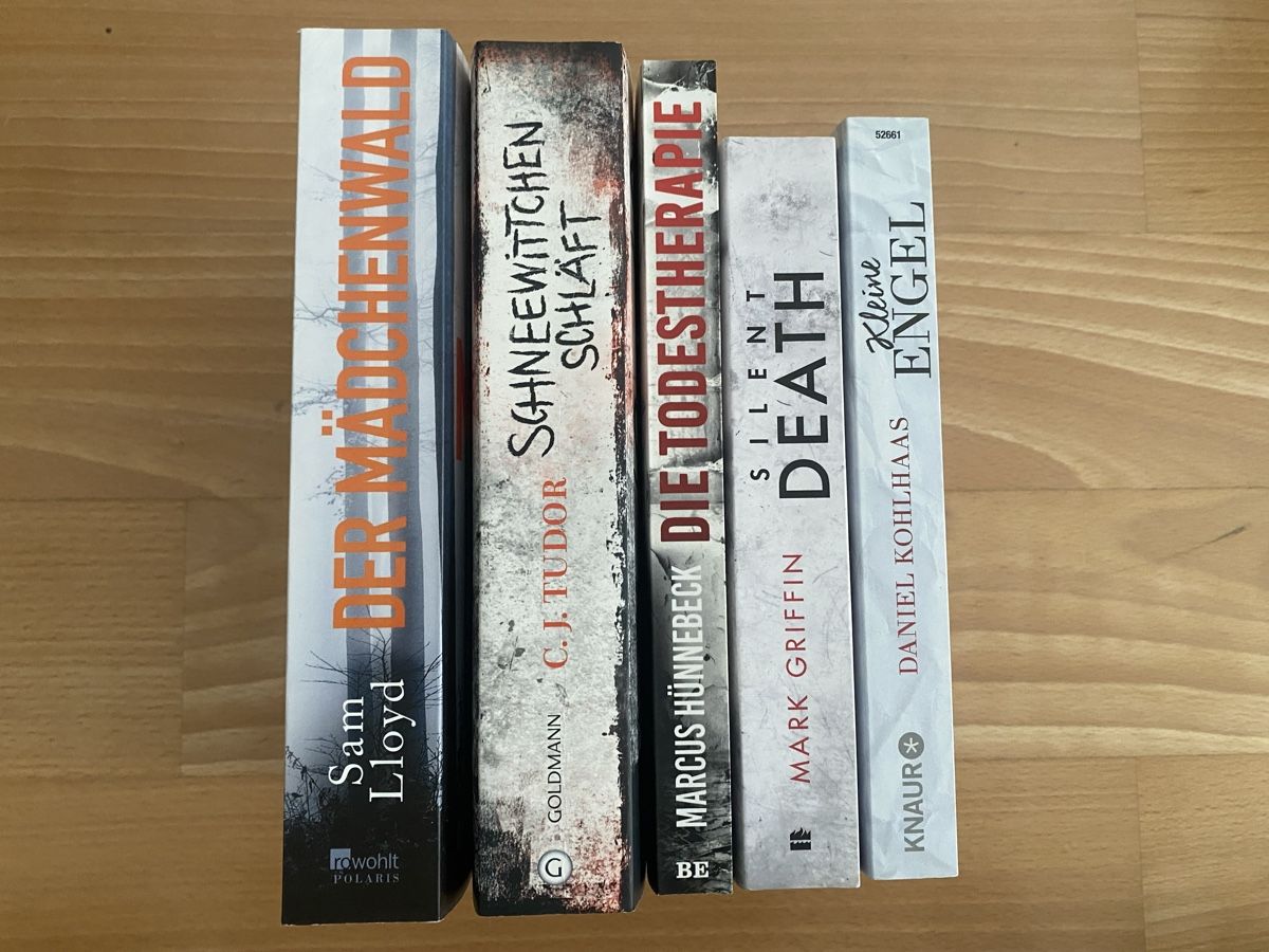 Livres: Bücherpaket – D'occasion à Rümlang par sno_w8yd