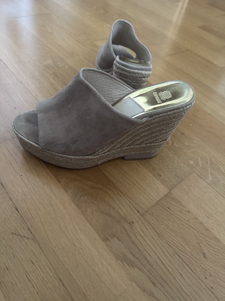 Navyboot Scarpe da donna: Navy Boot Plateausandale – Usato da Zug venduto da Solesoni 1