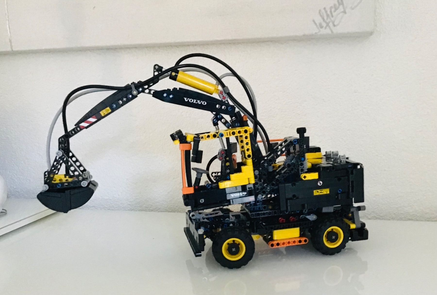 Lego Kit di costruzioni: Lego Technik 42053 Volvo Radbagger – Usato da Rodersdorf venduto da alfa03 1