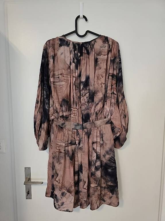 Vestiti: Kleid in Batikmuster von Mango, Gr. S – Usato da Chur venduto da jon_hd6n 1