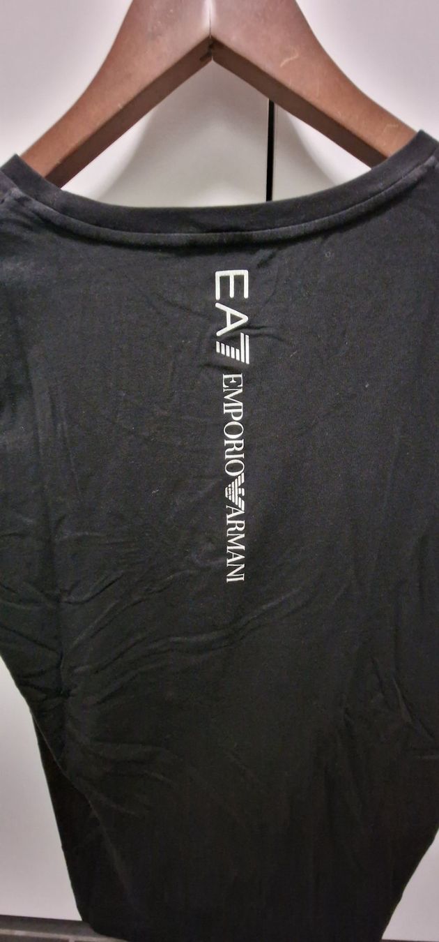 Armani Lotti di vestiti: Emporio Armani – Usato da Oftringen venduto da bin_2wk8 2
