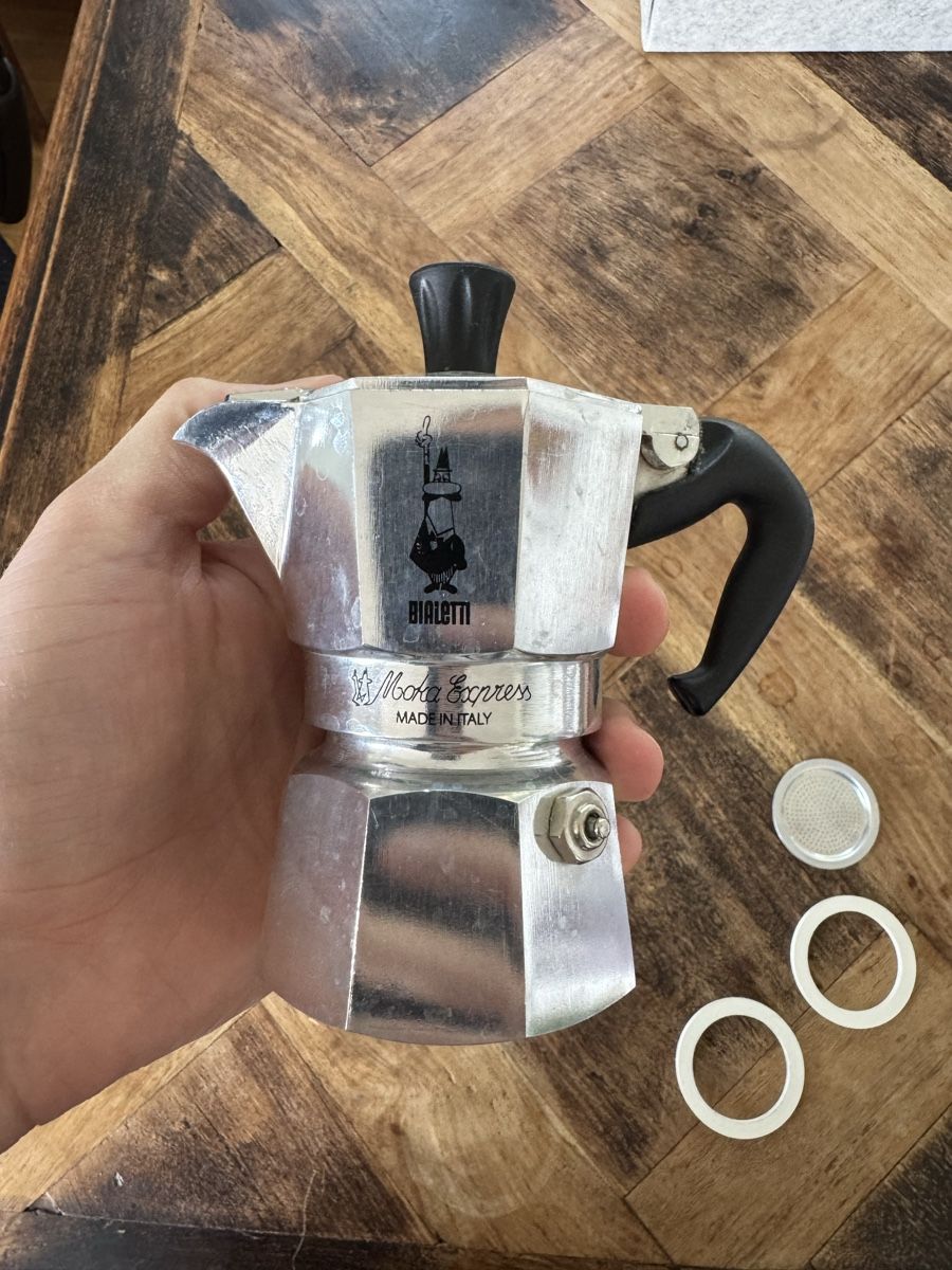 Bialetti Macchine per caffè & Macchine per espresso: Bialetti Moka Espressokocher, 1 Tasse – Usato da Zürich venduto da van_p5kq 1