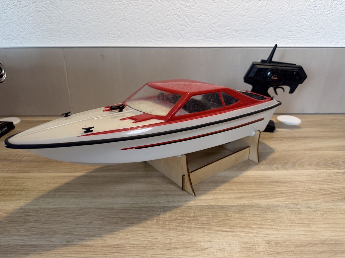 Modellismo RC: Lot de bateaux RC – Difettoso da Cheseaux Noréaz venduto da djo73 5