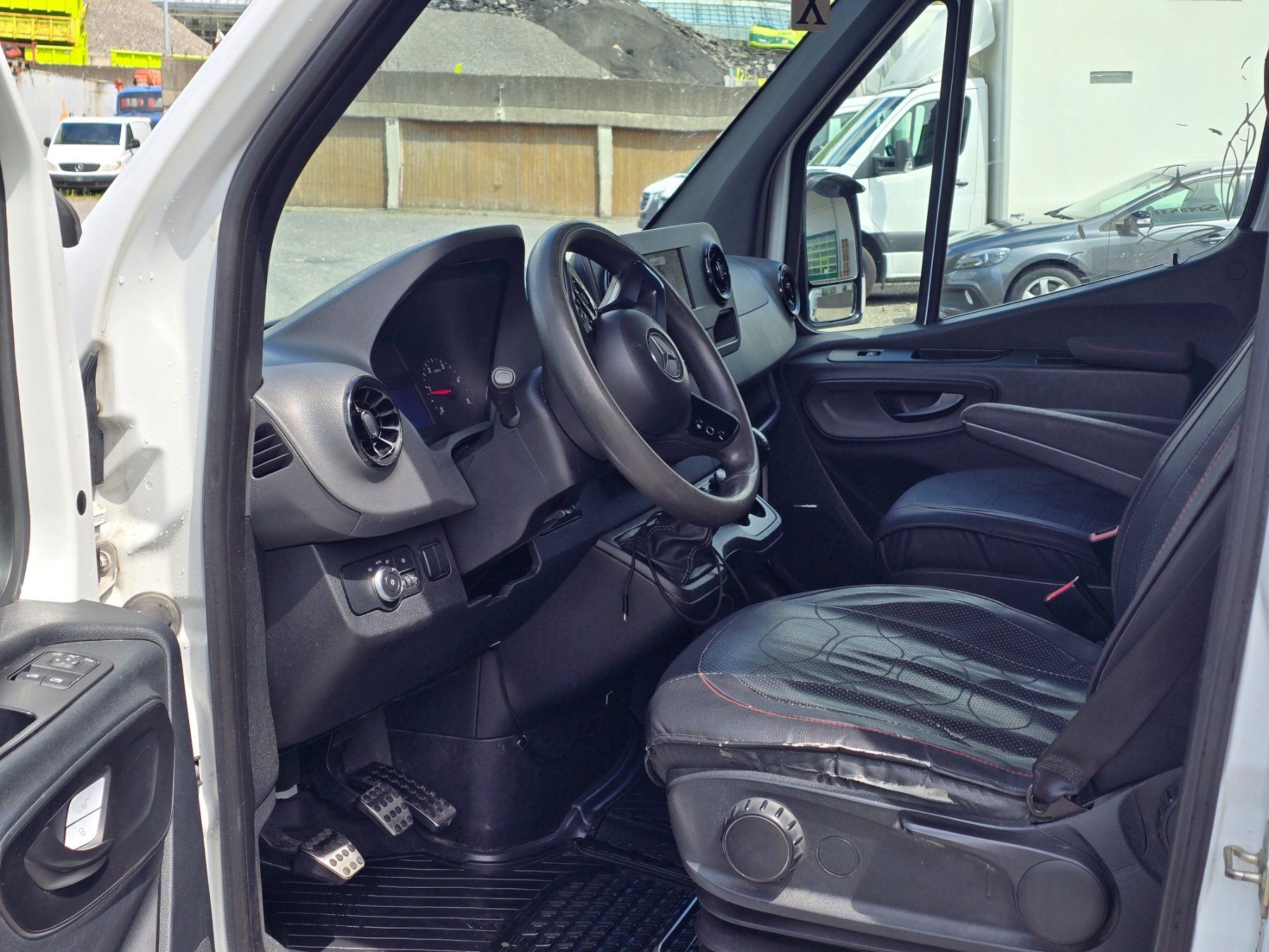 Mercedes-Benz Veicoli commerciali: Mercedes Benz Sprinter 316 – Usato da Schwyz venduto da bos_tmn7 4