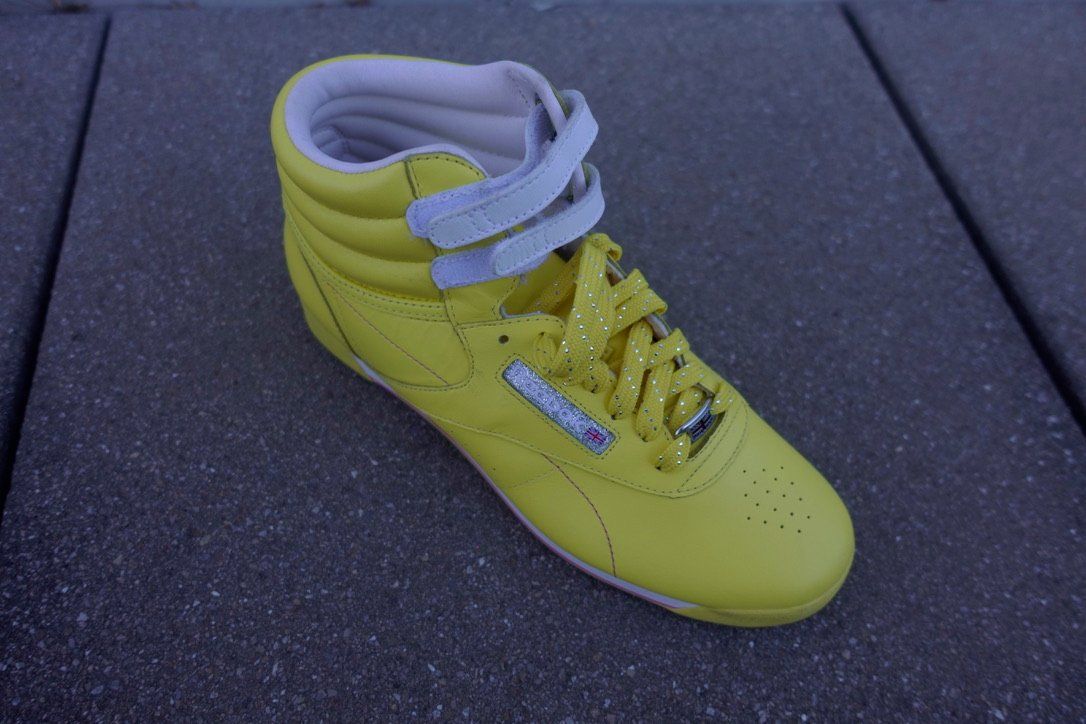 Reebok Scarpe da uomo: Reebok Vintage Turnschuhe 41 gelb – Nuovo e nell'imballaggio originale da Chur venduto da JennyAlexander 7