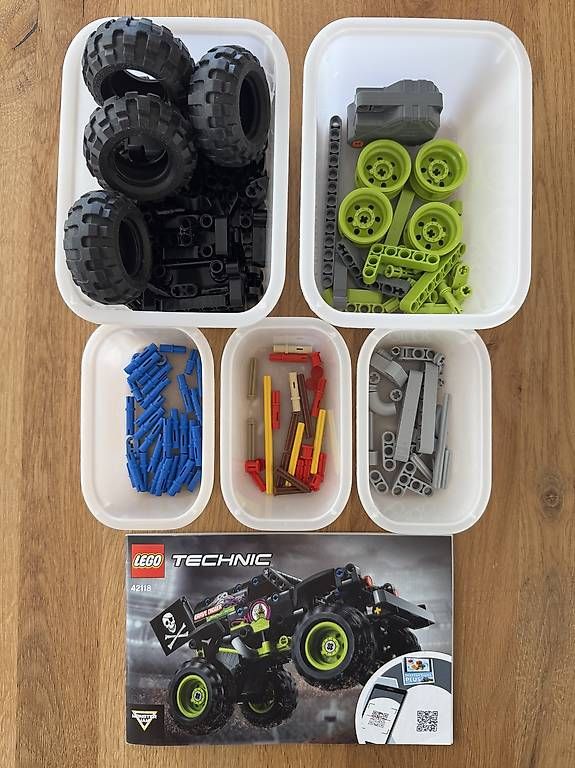 Kit di costruzioni: Lego Technic 42118 Monster Jam Grave Digger 2in1 Pull back – Usato da Rüschlikon venduto da Delfinissa 1