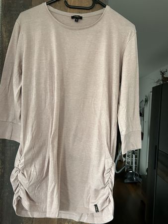 Tara Shirt, Grösse M, Langarm, Beige – ideal für Herbst!