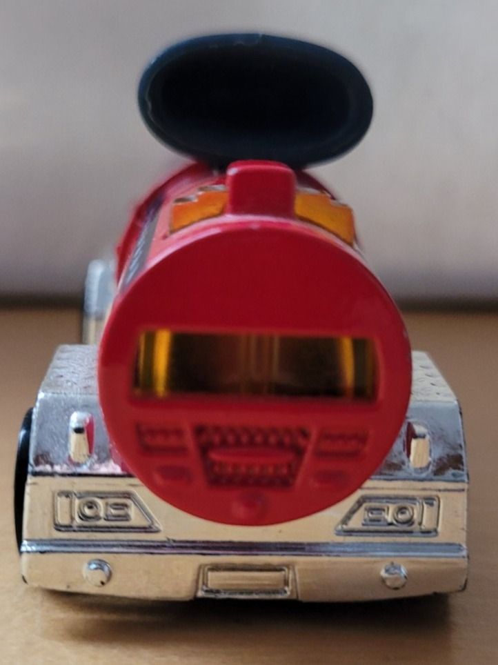 Matchbox Modellini d'auto: FIRE EXTINGUISHER- 1:64 – MATCHBOX 2003 – Usato da Neftenbach venduto da Mador6 1