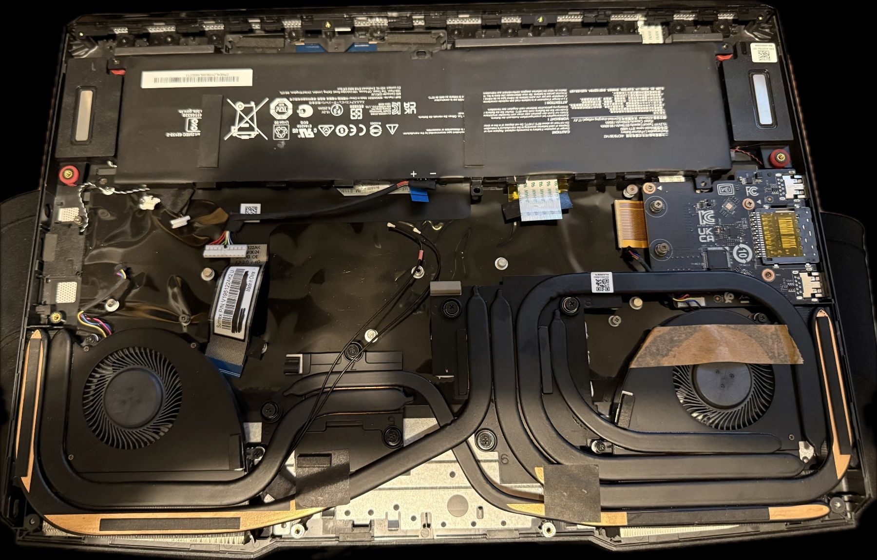 MSI Notebooks: MSI Raider G76 Gaming Laptop ohne Mainboard – Defekt aus Bern von Vogonen 2