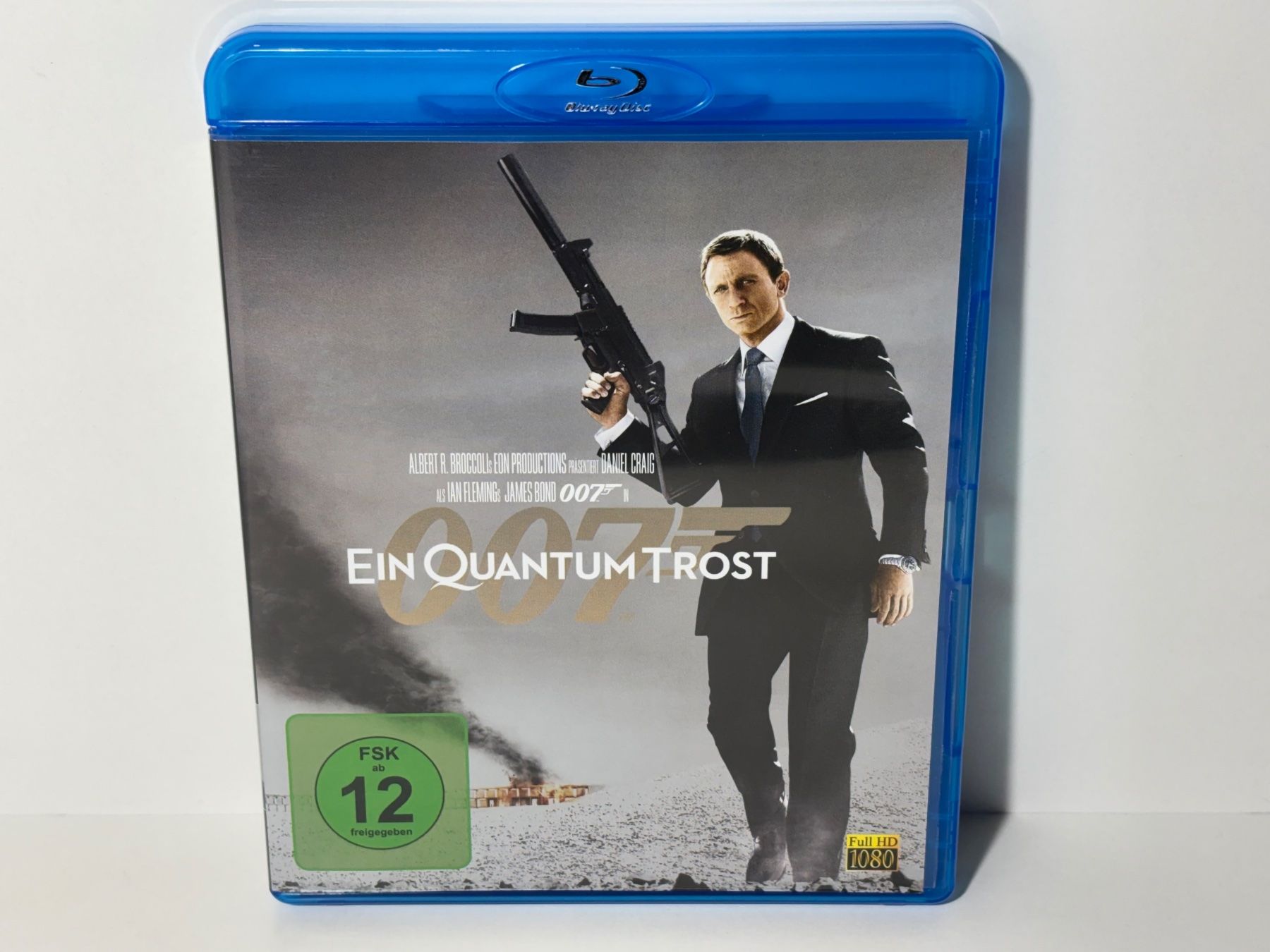 Tous les DVDs: James Bond 007 - Ein Quantum Trost Blu Ray – D'occasion à Wilderswil par Sstriker