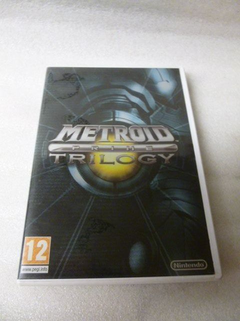 Nintendo Jeux: Metroid Prime Trilogy - Wii RARE Game !! – D'occasion à Pambio Noranco par Pol69