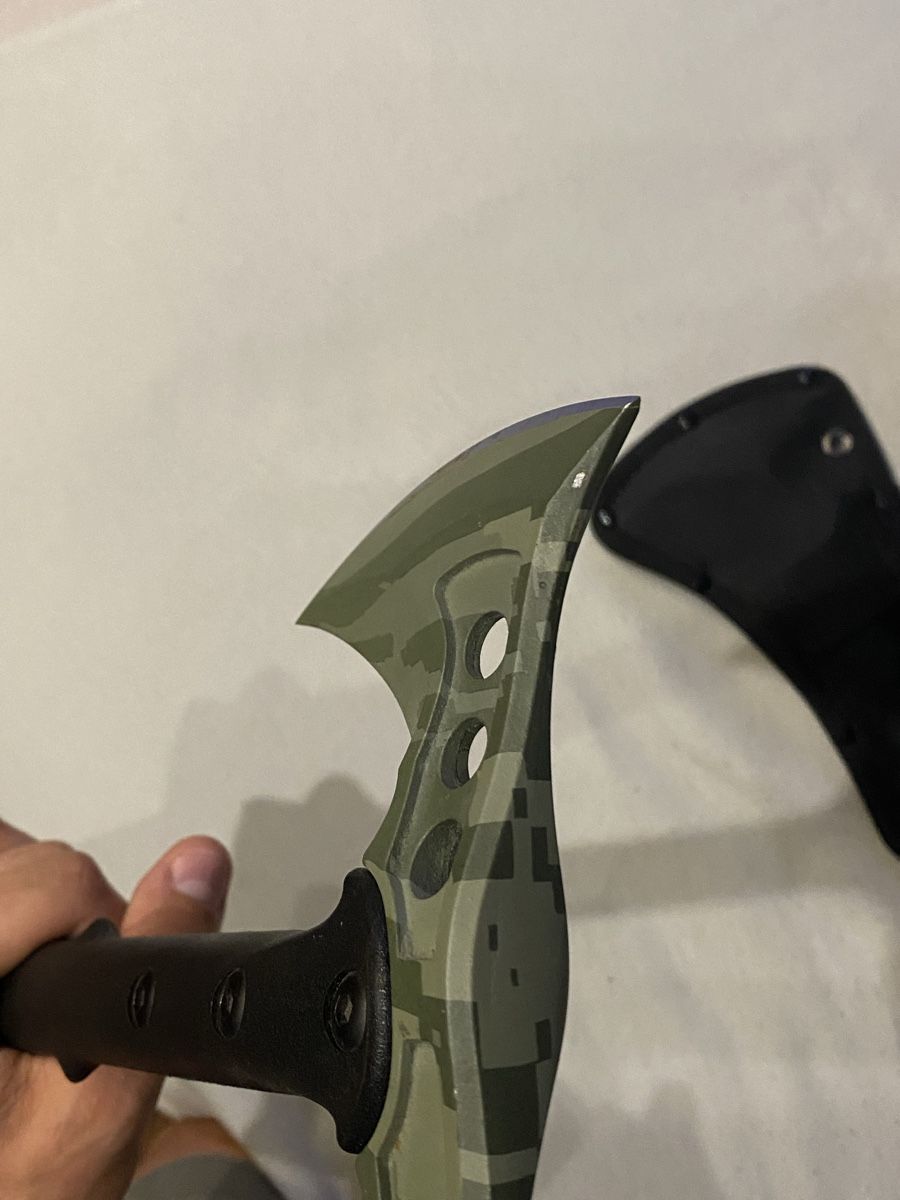 Tutti gli attrezzi: Taktische Axt Camouflage mit Scheide – Usato da Safenwil venduto da _e_99_ 4
