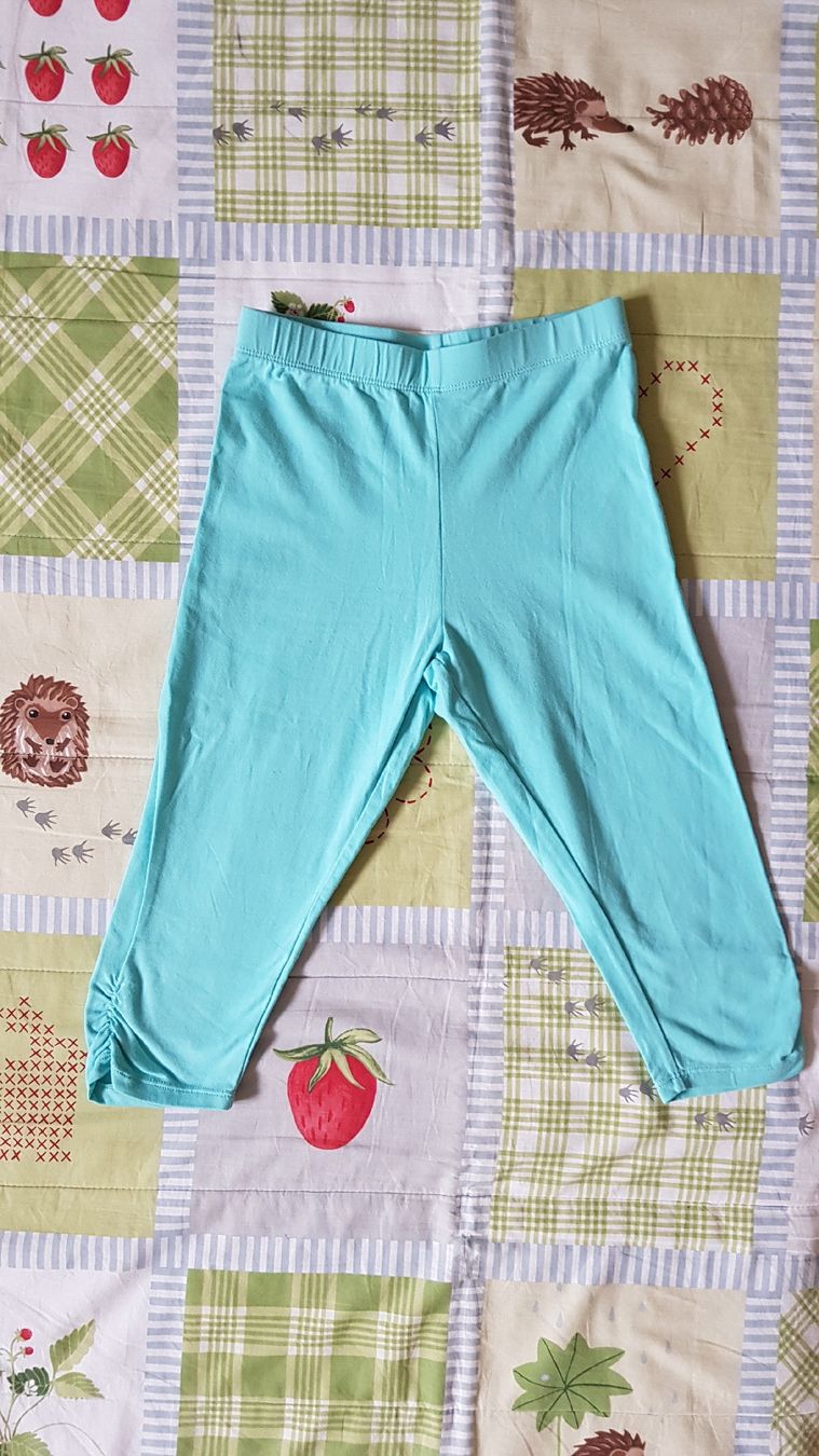 Strümpfe & Strumpfhosen: 3/4 Leggins Gr.128 – Gebraucht aus Luzern von silvermoon12