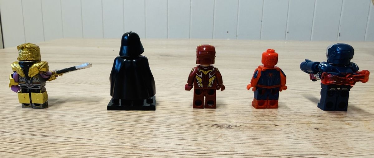 Figuren: Figuren Set Thano, Darth Vader, Spiderman und Iron Man – Neu (gemäss Beschreibung) aus Altstätten SG von Tiptop90 1