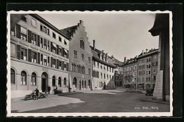 Biel-Burg, Strassenpartie mit Brunnen, M