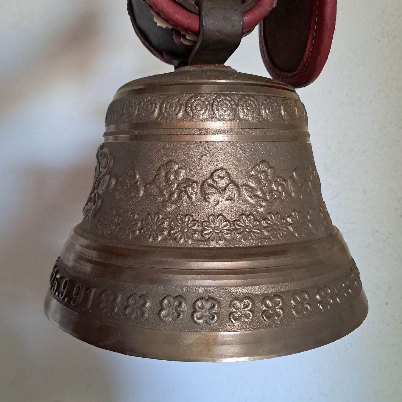 Glocken & Treicheln: Schöne GUSSET GLOCKE  – Gebraucht aus Murten von SHETHOF 5