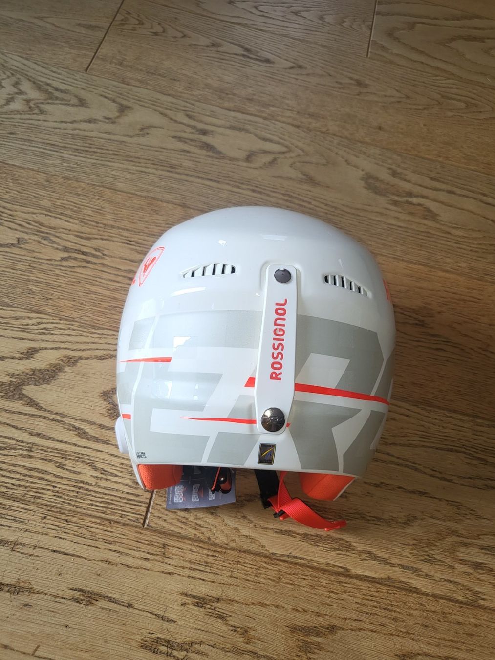 Rossignol Helme: Casque de géant Rossignol Fis – Neu (gemäss Beschreibung) aus Champex-Lac von inf_x8fr 4