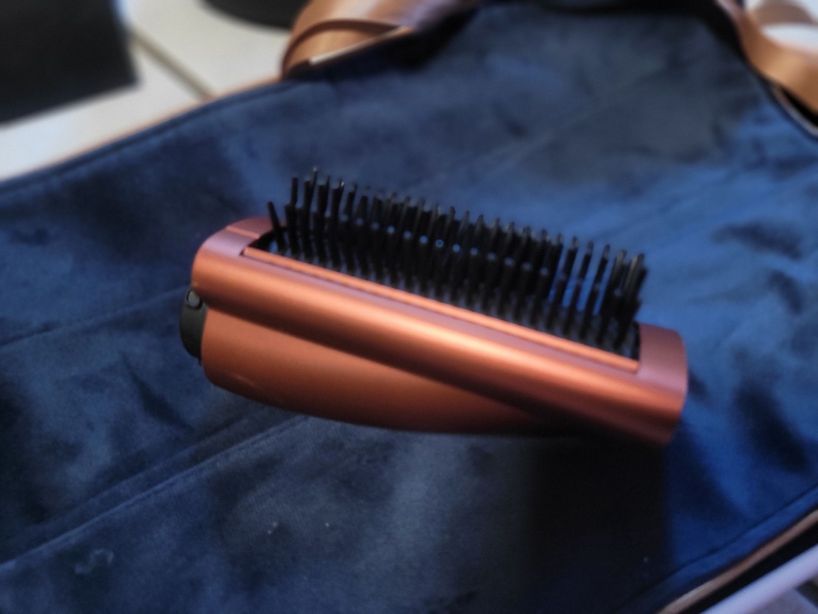Dyson Sèche-cheveux: Dyson Airwrap i.d – D'occasion à Flims Dorf par bobkelso 7