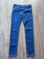Neuwertige Jeans 164