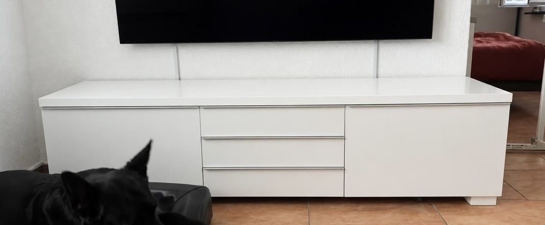 Ikea Mobili TV: Tv Möbel Ikea Bestå Burs – Usato da Fahrweid venduto da Alenasimona12