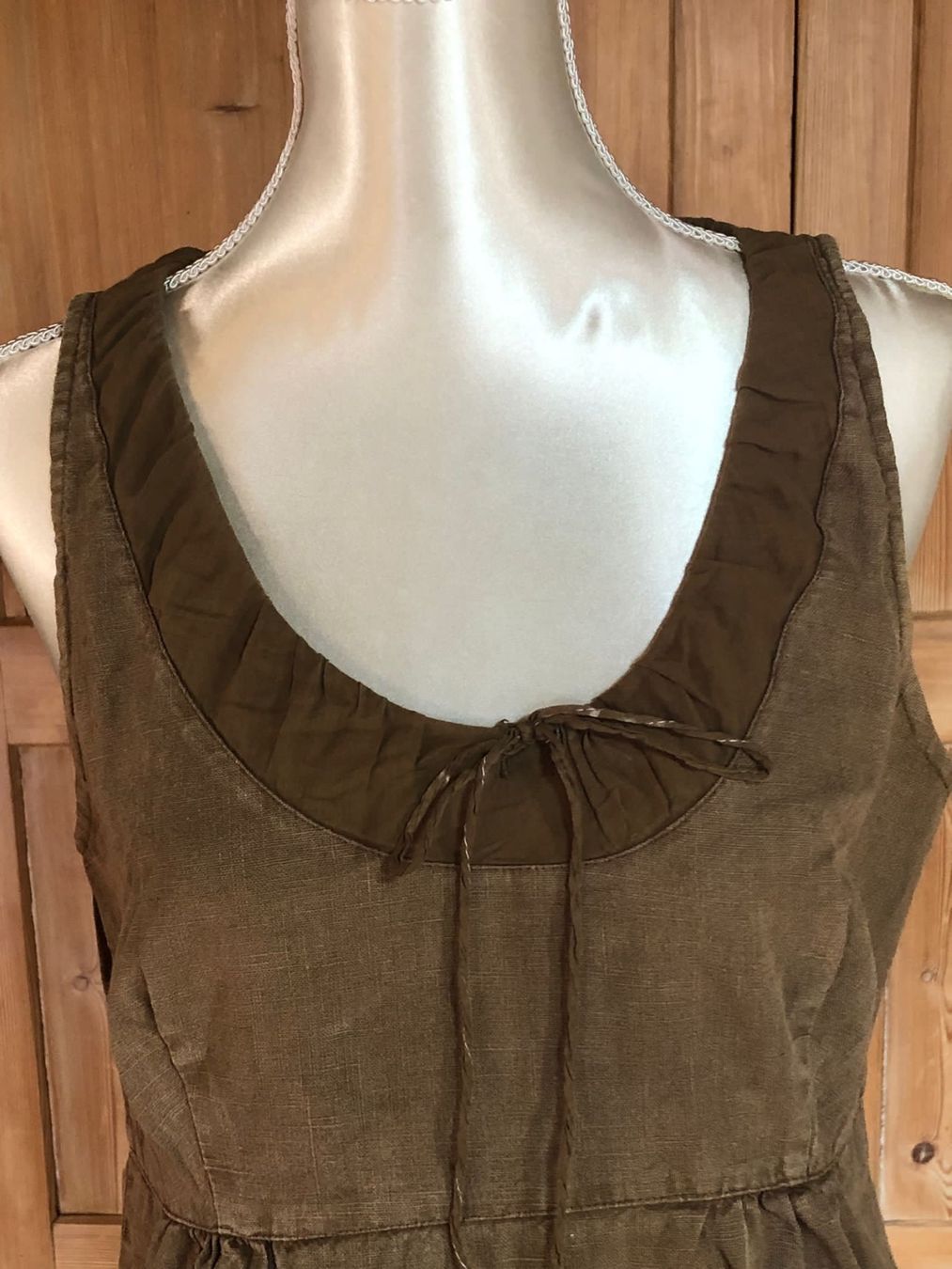 Robes: 3 Hübsche Naturkleider Gr. M + 40 – D'occasion à Röschenz par Tashroal 3