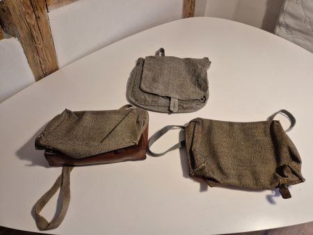 2 x Patronentaschen 1 x Brotsack Kavallerie