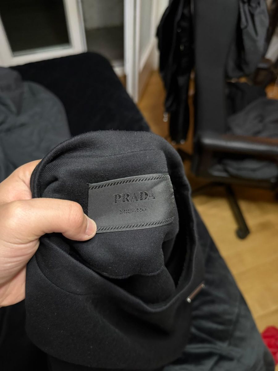 Prada Maglioni & Felpe: Prada Sport Crewneck  – Nuovo (secondo la descrizione) da Zollikerberg venduto da max_k8gv 3