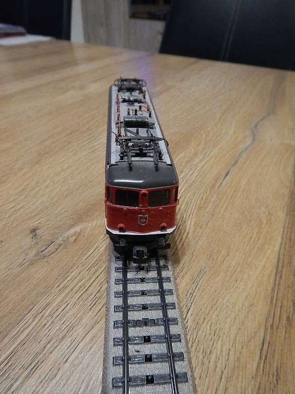 Modellini di ferrovie: SBB Lokomotive – Usato da Frutigen venduto da Tony1813 1
