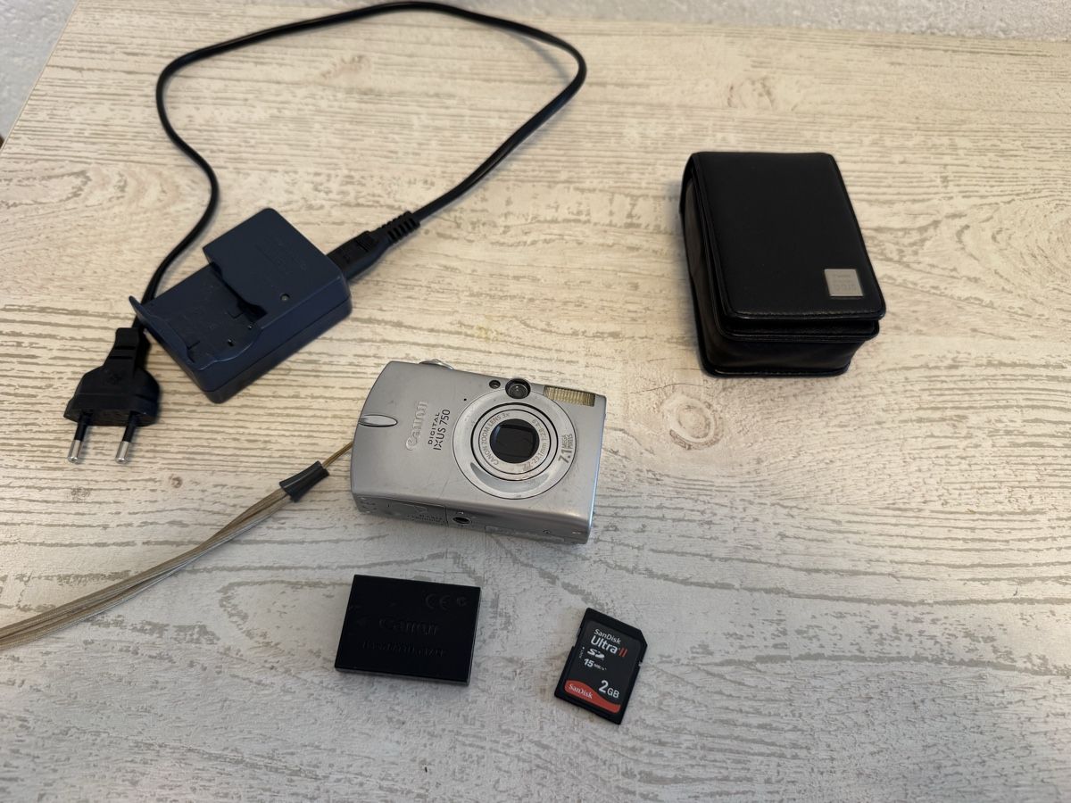 Canon Kamera: Canon ixus 750 Digitalkamera – Gebraucht aus Zunzgen von milesdavis76 7