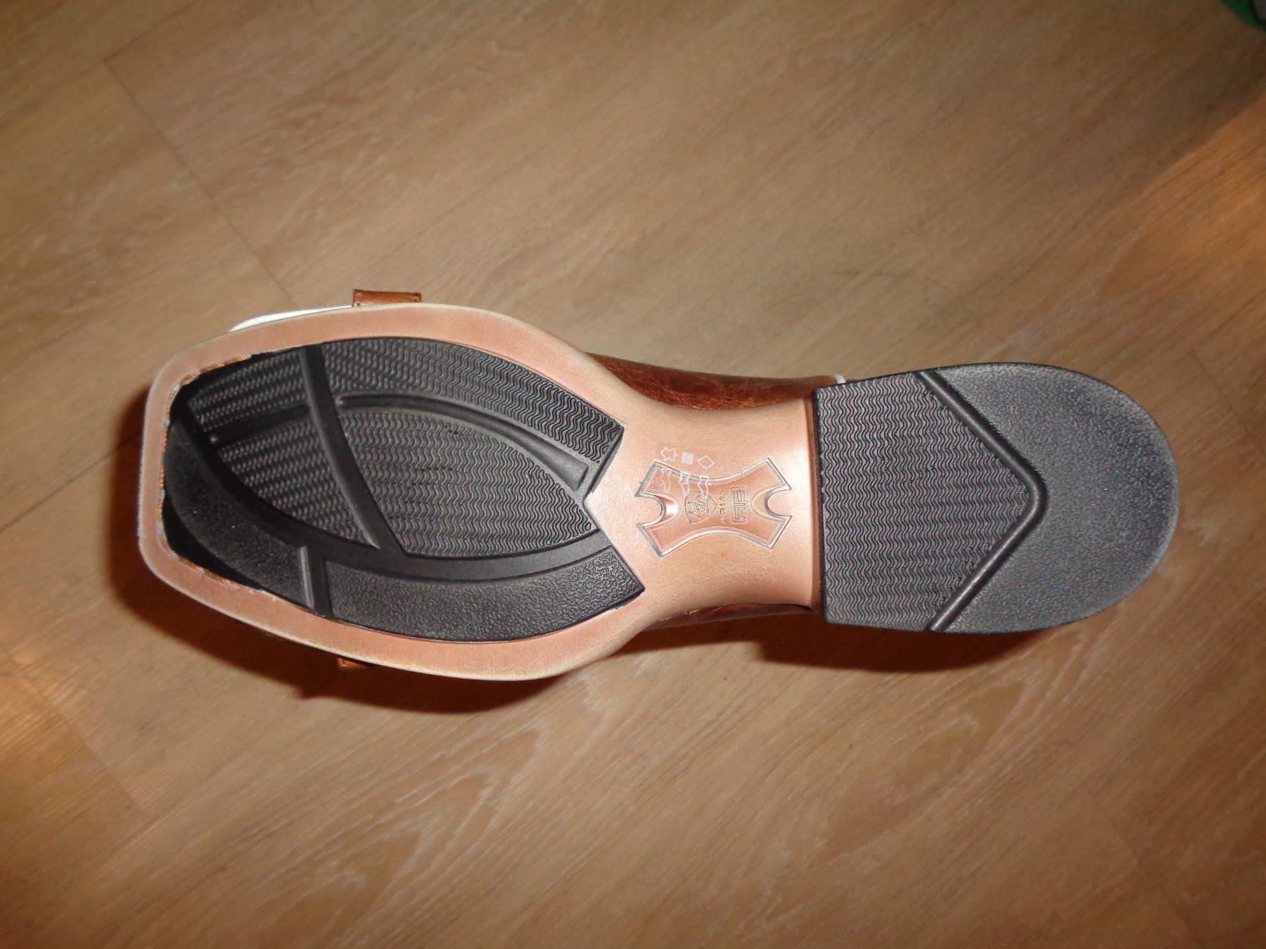 Chaussures femmes: Neue Westernboots – Neuf (Voir description) à Rottenschwil par Stockhorse 1