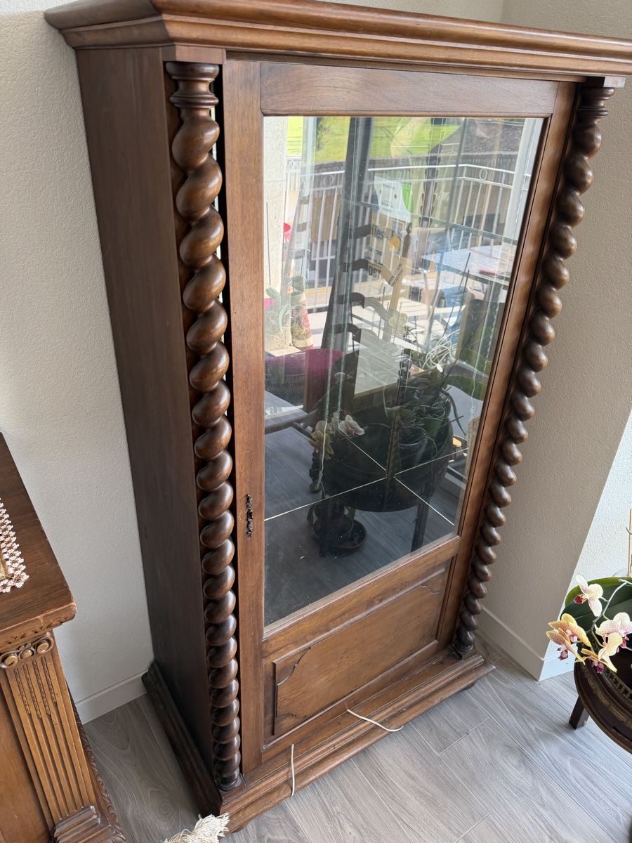 Vetrine: Armoire vitrine – Usato da Ecuvillens venduto da mcw_lx9j