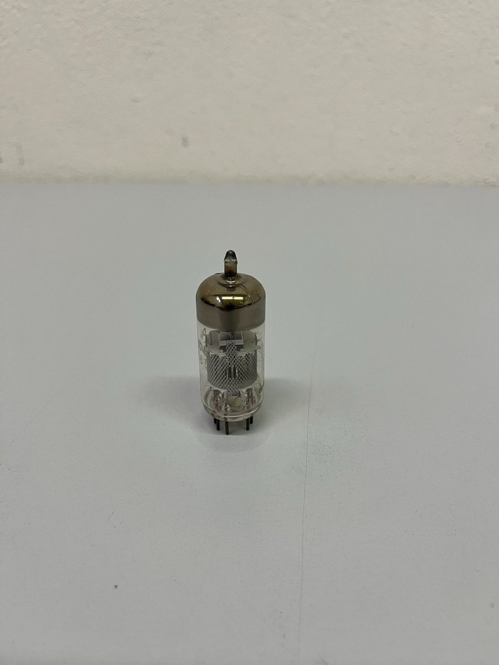 Philips Componenti elettronici: Philips EF 183 – Nuovo (secondo la descrizione) da Hochdorf venduto da av-electronics 1