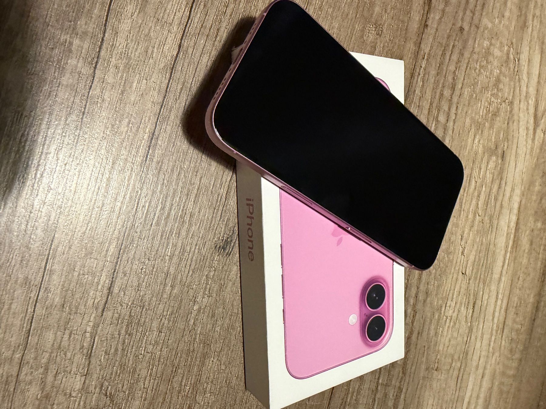 Apple Telefoni cellulari / Smartphones: iPhone 16 128 GB – Usato da Oberriet SG venduto da ang_jn85 4