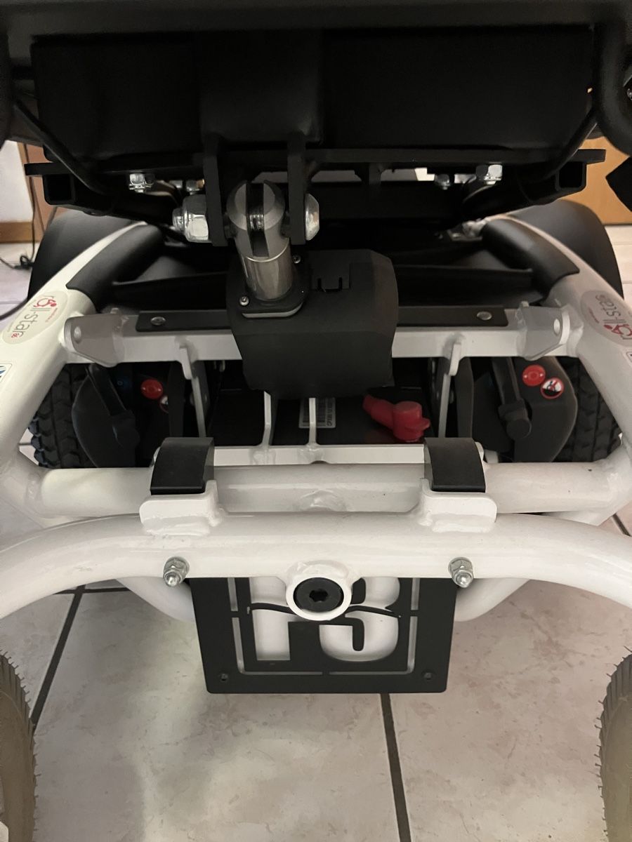 Sedie a rotelle: Elektrischer Rollstuhl Forest 3 – Usato da Oberuzwil venduto da Paga77 4