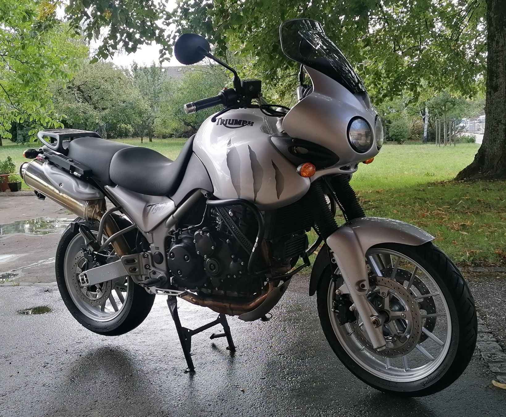 Triumph Enduro: Triumph Tiger 955i – Usato da Stüsslingen venduto da Sandsalz