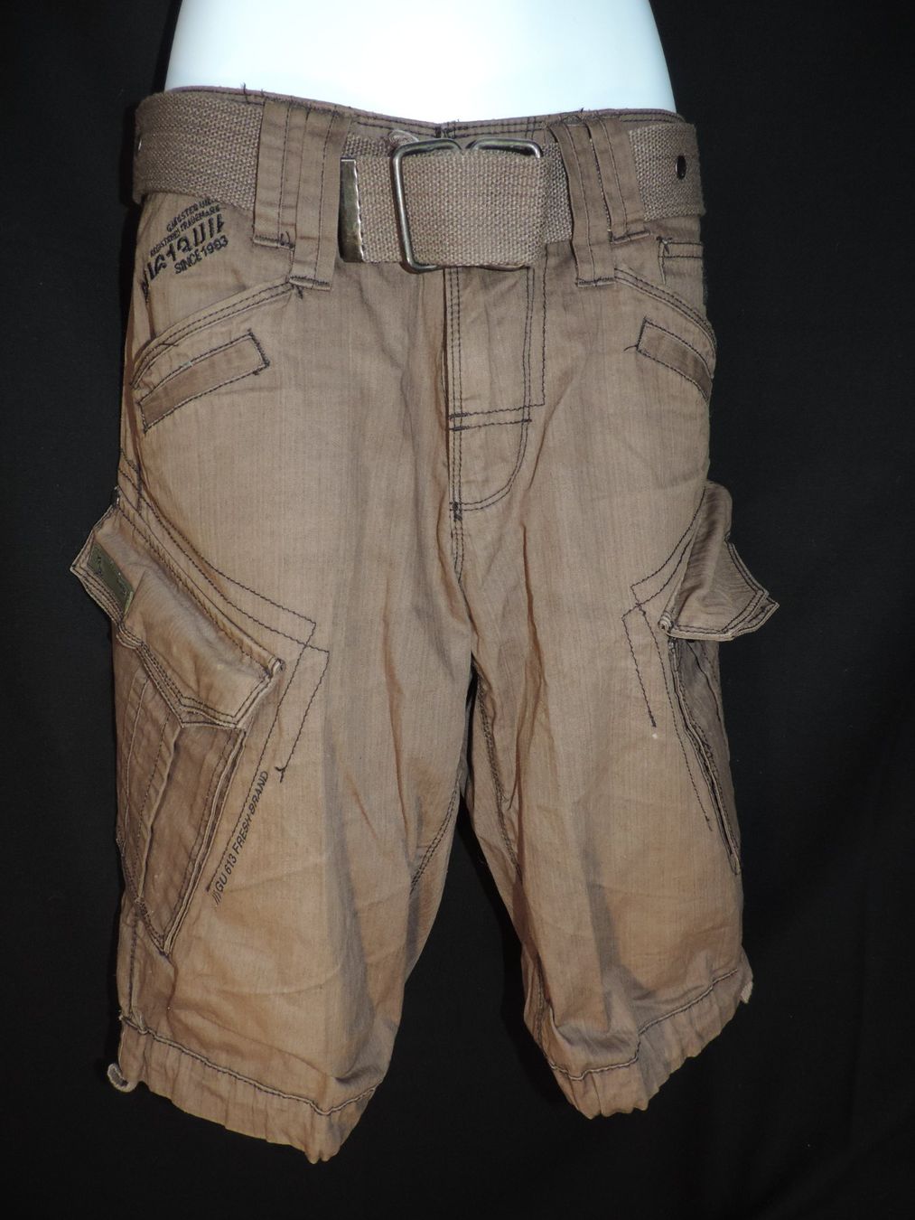 Pantaloni: short cargo droit brun – Usato da Genève venduto da Axelle333 1