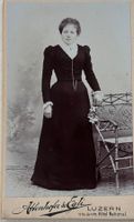 CDV Altenhofer & Egli, Luzern - Frau, Mode