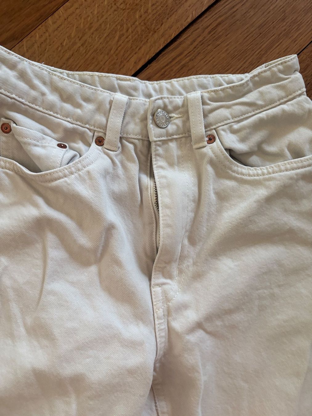 Weekday Jeans: Jeans Weekday Gr. 26 - LASH – Gebraucht aus Zürich von triangular 6