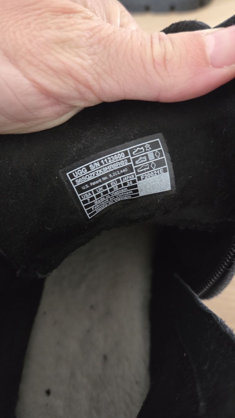 Ugg Damenschuhe: Ugg Lederboots – Neu (gemäss Beschreibung) aus Winznau von Lauralavera1 4