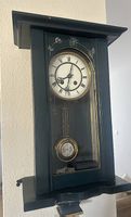 Antike Pendeluhr zu verkaufen 