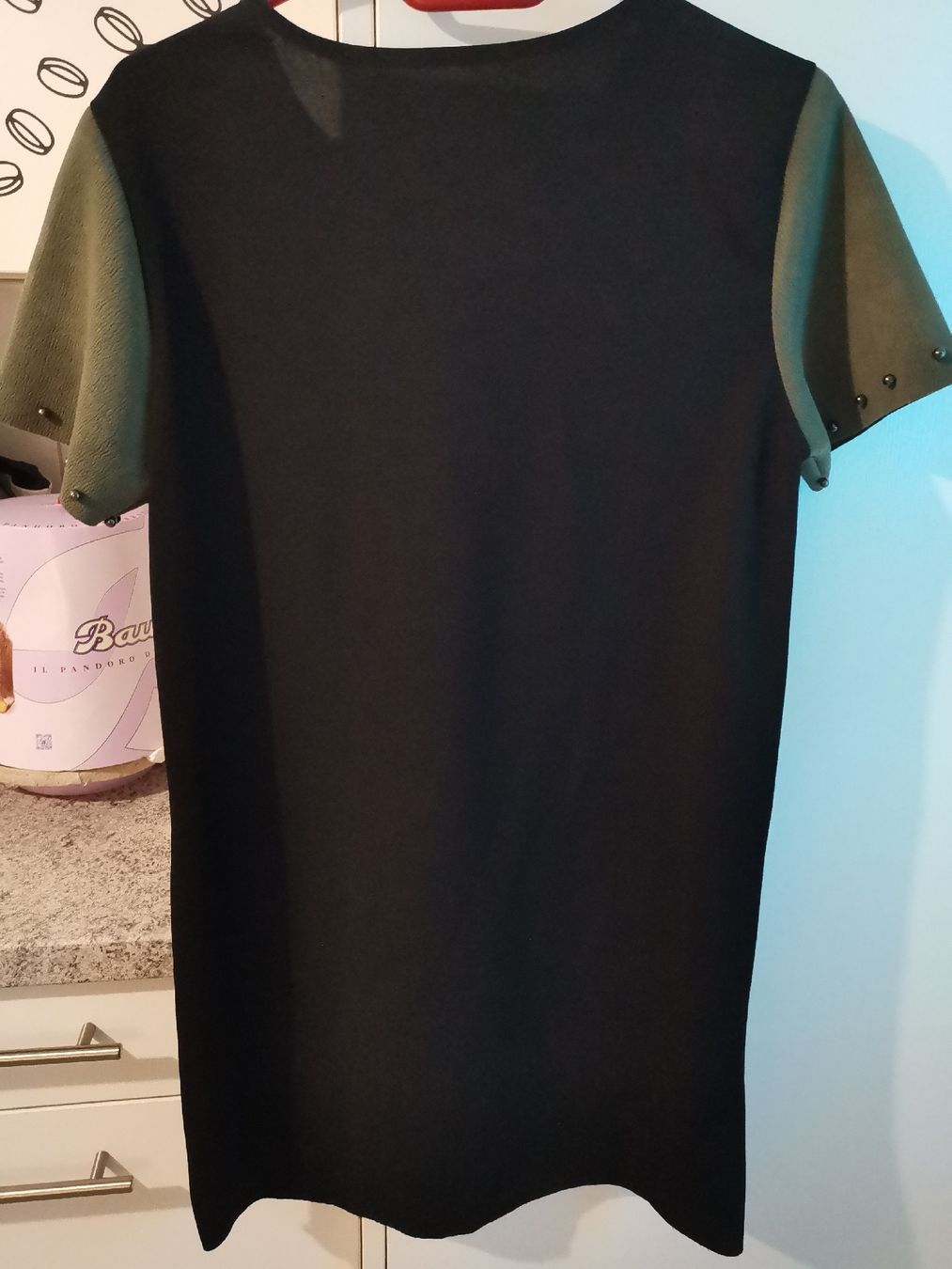 Kleider: Cooles Wildleder Kleid mit Nieten Gr. M – Gebraucht aus basel von lupettone 2