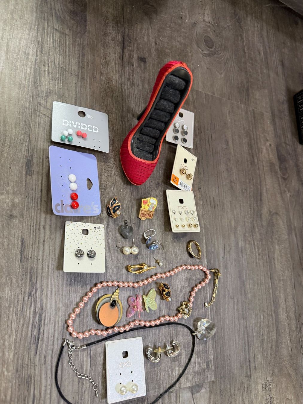 Altri gioielli: Posten Modeschmuck mit "Ringschuh", ab 25.— – Usato da Effretikon venduto da Bianchina 1