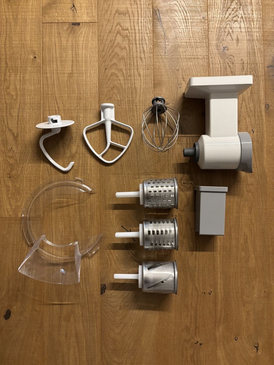 Kitchenaid Küchengeräte: Küchenmaschine KitchenAid Classic weiss – Gebraucht aus Starrkirch-Wil von caine87 5
