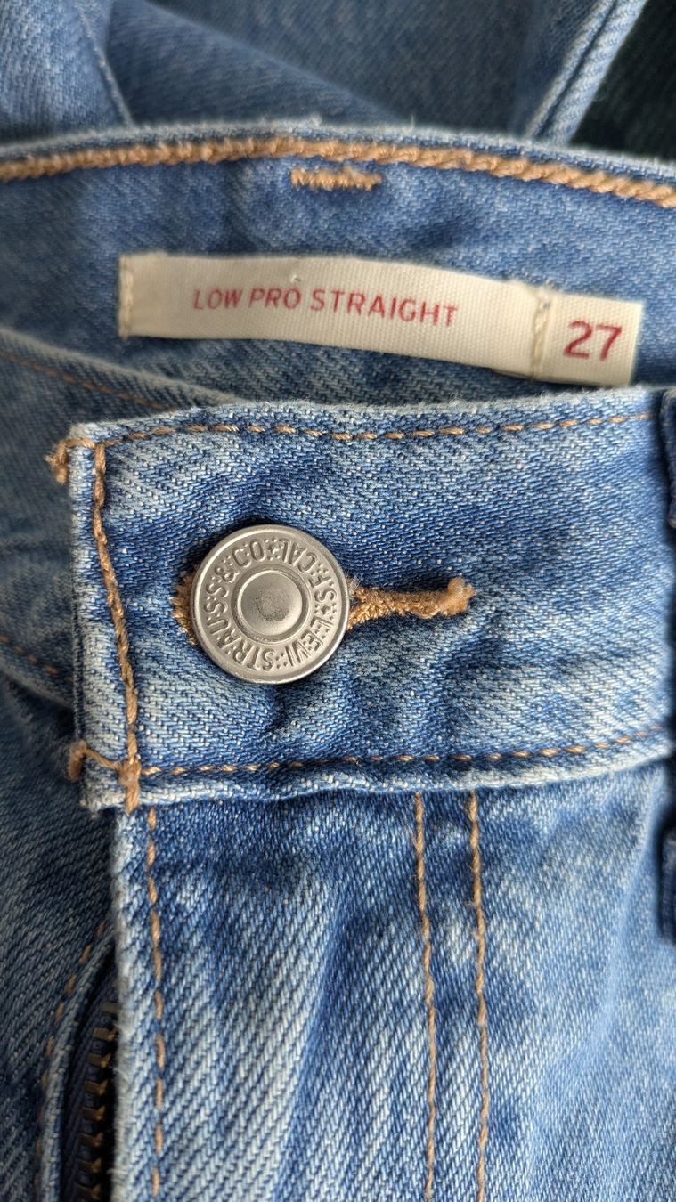 Levi's Jeans: Levi's Jeans Size 27 – Usato da Ettingen venduto da hms_w27b 3