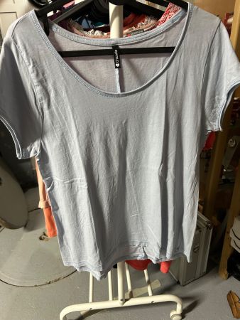Damen T Shirt Gr. L hellblau