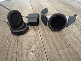 Samsung Galaxy Watch inkl. Ladekabel