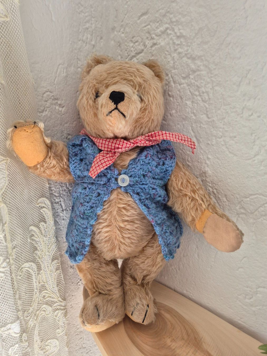 Giocattoli: Süsser Vintage Teddybär mit Weste & Halstuch – Usato da Bern venduto da aronari 1