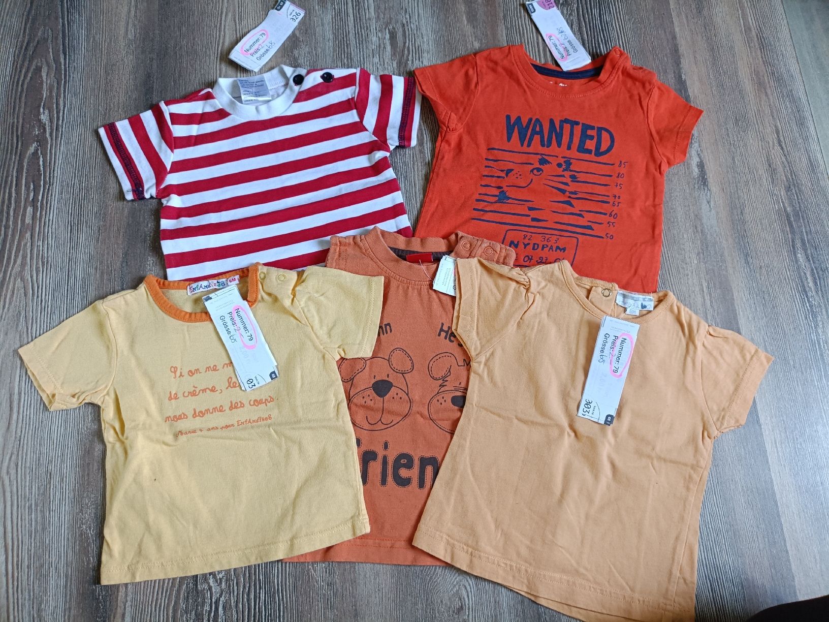 Camicie, Top & T-shirt: T Shirt Set Gr. 68 – Usato da Tenniken venduto da Pasci1990